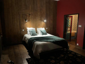 Mercier de Montigny - Les Chambres du Beffroi - SPA et Massage